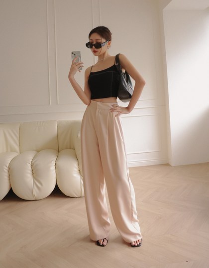 Sleek Hidden Placket Pleated High Waisted Wide Pants Culottes