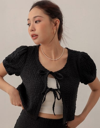 Crinkled Texture Open Front Top with Ribbons
