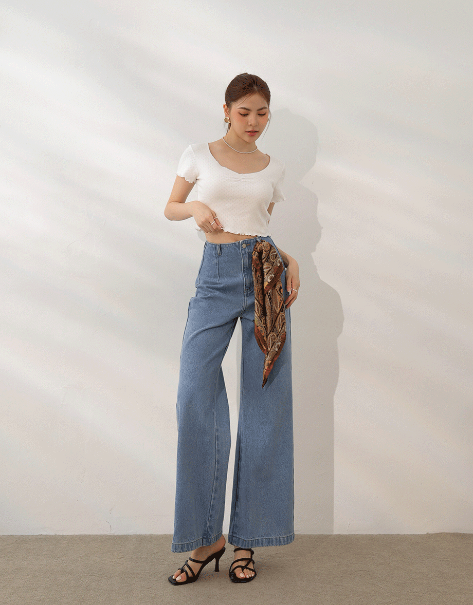 Pointelle Sweetheart Neck Lace Trim Tee