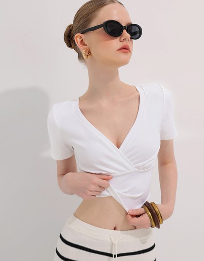 Cross Front Ruched V Neck Short Sleeve Fitted Top