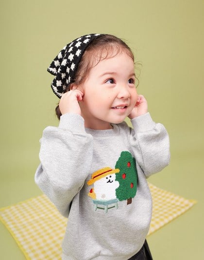 【DINOTAENG】 Fluffy Embroidery Graphic Sweatshirt ( Kids)