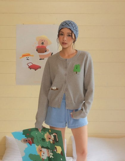 【DINOTAENG】Embroidered Button-Down Knit Cardigan