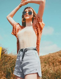 Western Style Frayed Belted Denim Shorts