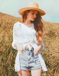 Western Style Frayed Belted Denim Shorts