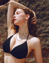 【PUSH UP】Textured Fabric Plain Color Bikini Top Single Strap And Bra Padded