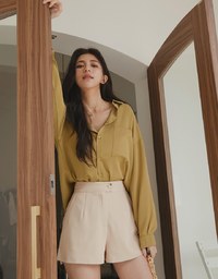 Sleek CEO Style Slimming Suit Shorts
