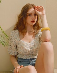 Cinched Waist Square Neck Floral Top