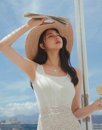 Minimal Textured Tank Top