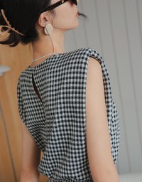 Edgy Smart Bodycon Dress (With Non-Detachable Shoulder Pads)