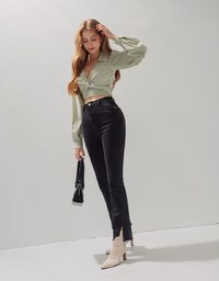 Edgy Chic Side-Slit Slim Fit Denim Jeans Pants