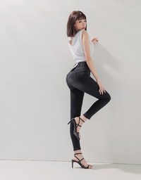 Tall Girl- No Filter Shape-Up Slimming Skinny-Fit Denim Jeans Pants 2.0 (With Butt Padding)
