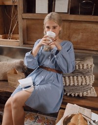 Voguish Buttoned Puffy Denim Jeans Mini Dress(With belt)