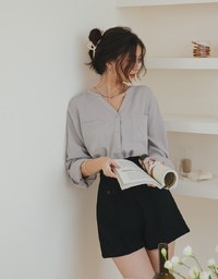 Textured Anti-Wrinkle Iron Free Collarless Blouse Shirt