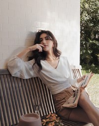 Minimalist Staple Ruched Cinched-Waist Top