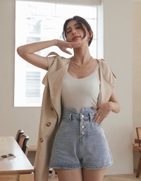 High Waisted Button Washed Denim Jeans Short