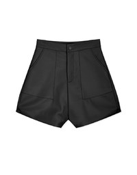 Modern Chic Pocket-Cut Faux Leather Short