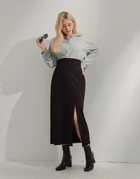 Stark Minimalism High Waisted Slimming Slit Midi Skirt