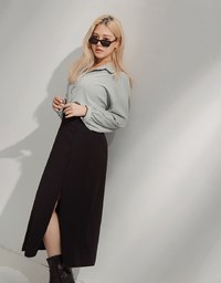 Stark Minimalism High Waisted Slimming Slit Midi Skirt