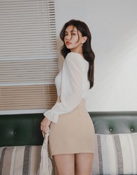 Basic Versatile Mesh Splice Knit Top