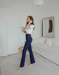 Regular Height- No Filter Snatched Waist Shape-Up Slimming Skinny-Fit Denim Jeans Boot Cut Pants 3.0
