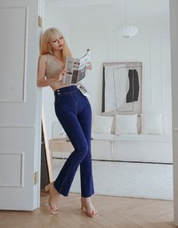 Tall Girl- No Filter Snatched Waist Shape-Up Slimming Skinny-Fit Denim Jeans Boot Cut Pants 3.0