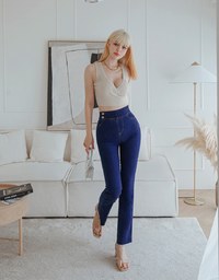 Tall Girl- No Filter Snatched Waist Shape-Up Slimming Skinny-Fit Denim Jeans Boot Cut Pants 3.0