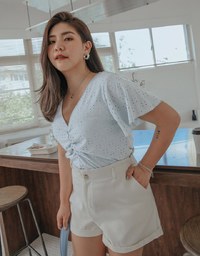 Broderie Lace V-Neck Scrunch Top
