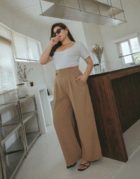 360° High Waisted Side-Button Pleated Wide Pants
