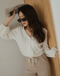 Minimal Chic V-Neck Embossed West-Tie Top