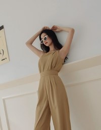 Elevated Detailing Pleated Sleeveless Top
