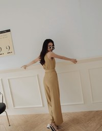 Elevated Detailing Pleated Sleeveless Top