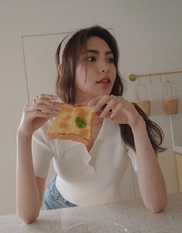 Laidback Panel Crisp Collar Top