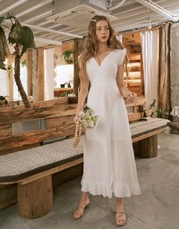 Décolleté V Open Back Lace Slit Maxi Dress