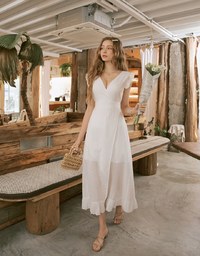 Décolleté V Open Back Lace Slit Maxi Dress