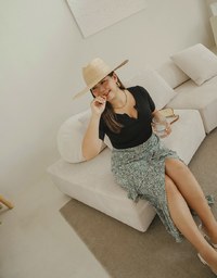 Décolleté V Neck Finest Crop Top