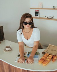 Basic Minimalistic Button Down Crop Top