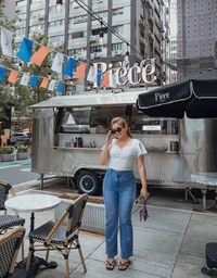 Classy Embossed Ruffle Sleeve Crop Top