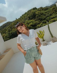 Wrinkled Embossed Lotus Leaf Crop Top