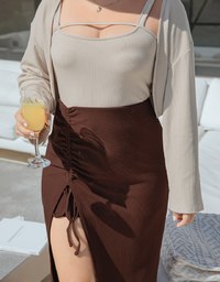 Minimalist Side Scrunch Slit Knit Maxi Skirt