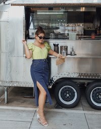 Side Slit Denim Jeans Pencil Skirt (With Belt)