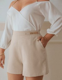 Enhanced Side-Metallic Chain Shorts