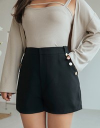Enhanced Side Button Elastic Shorts