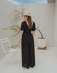 Classy Textured Pleated Jumpsuit