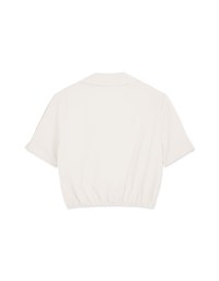 Sleeve Pleated Details Under The Shrunken Waist Shirt