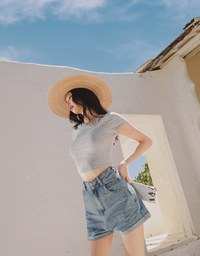 Avant-Garde Shoulder Cut Out Crop Top