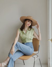 Smart Casual Sleeveless Lapel Crop Blouse Shirt