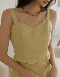 Edgy Chic Slit Weave Mini Skirt