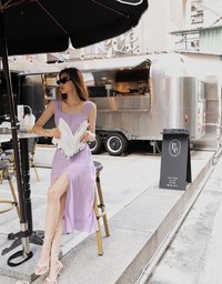 Crinkled Textured Slit Maxi Skirt
