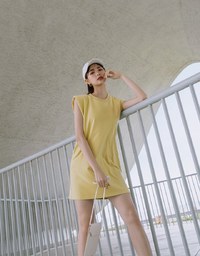 【Vacanza 】Simple Sleeveless Mini Dress With Shoulder Pads