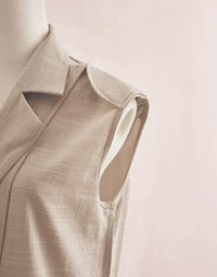 Smart Casual Back Slit Suit Vest (With Shoulder Pads)